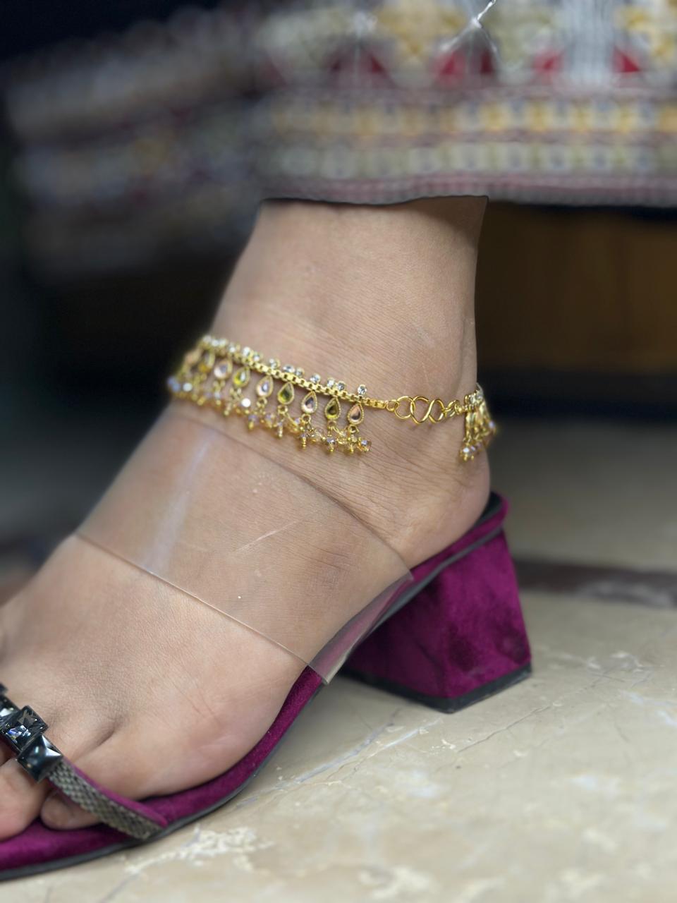 Elegant Crystal Drop Anklet