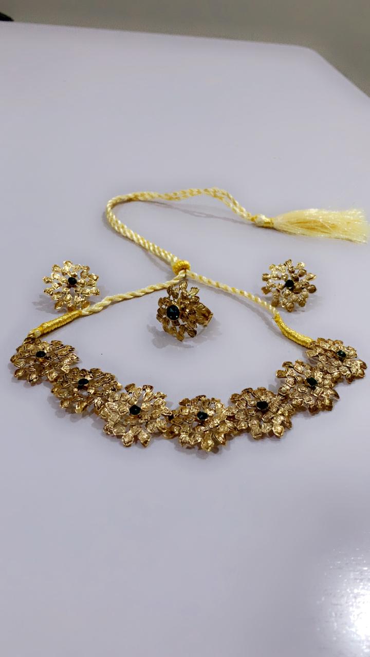 Floral Sparkle Jewelry Set