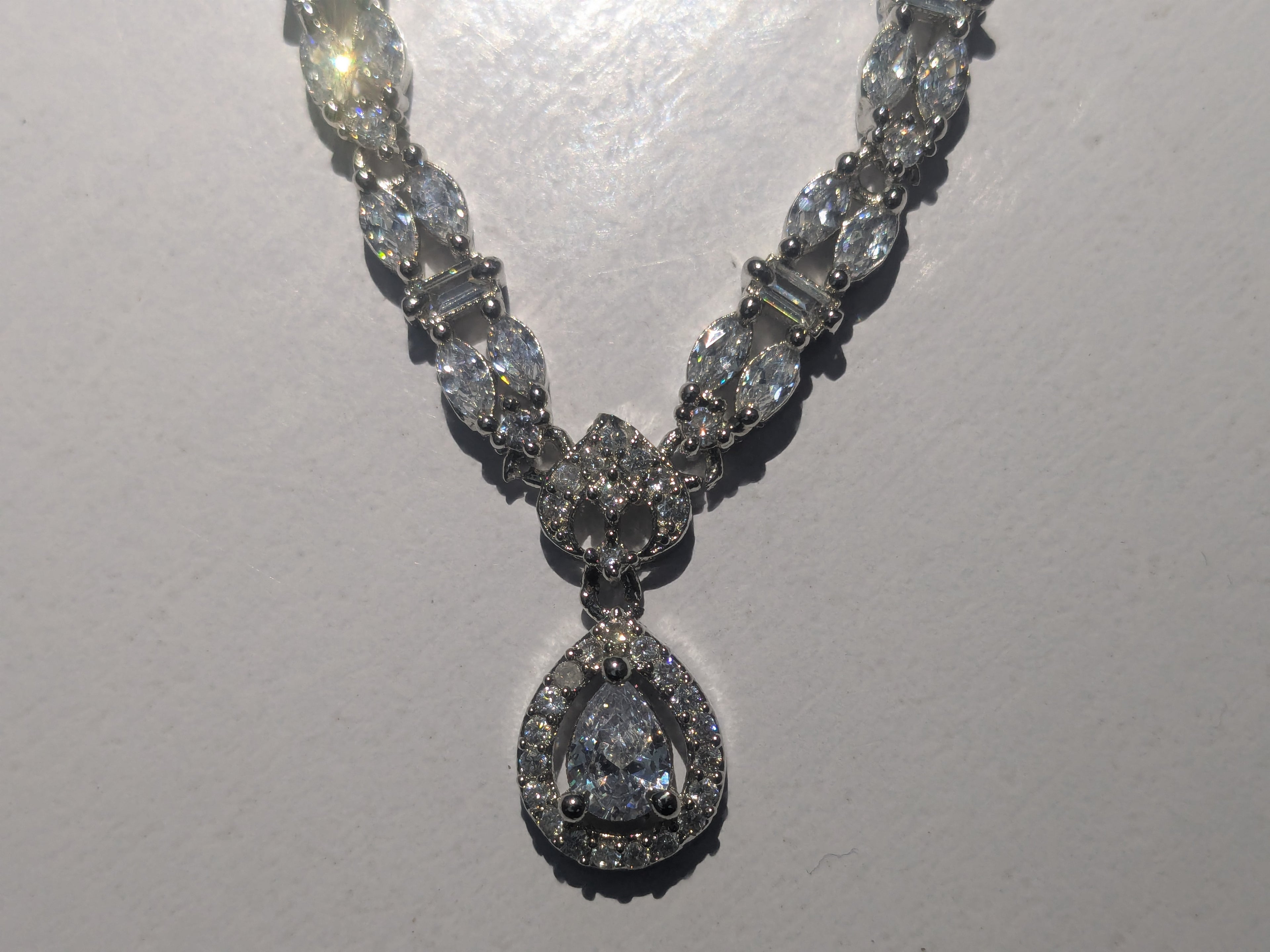 Radiant Crystal Elegance Set